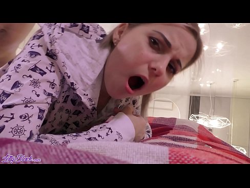 ❤️ Hooyada kacsiga leh ayaa wax liqeysa iyo galmo hor leh - cum u dhow ❤ Muqaal dabada %so.milf-nut-net.ru ☑